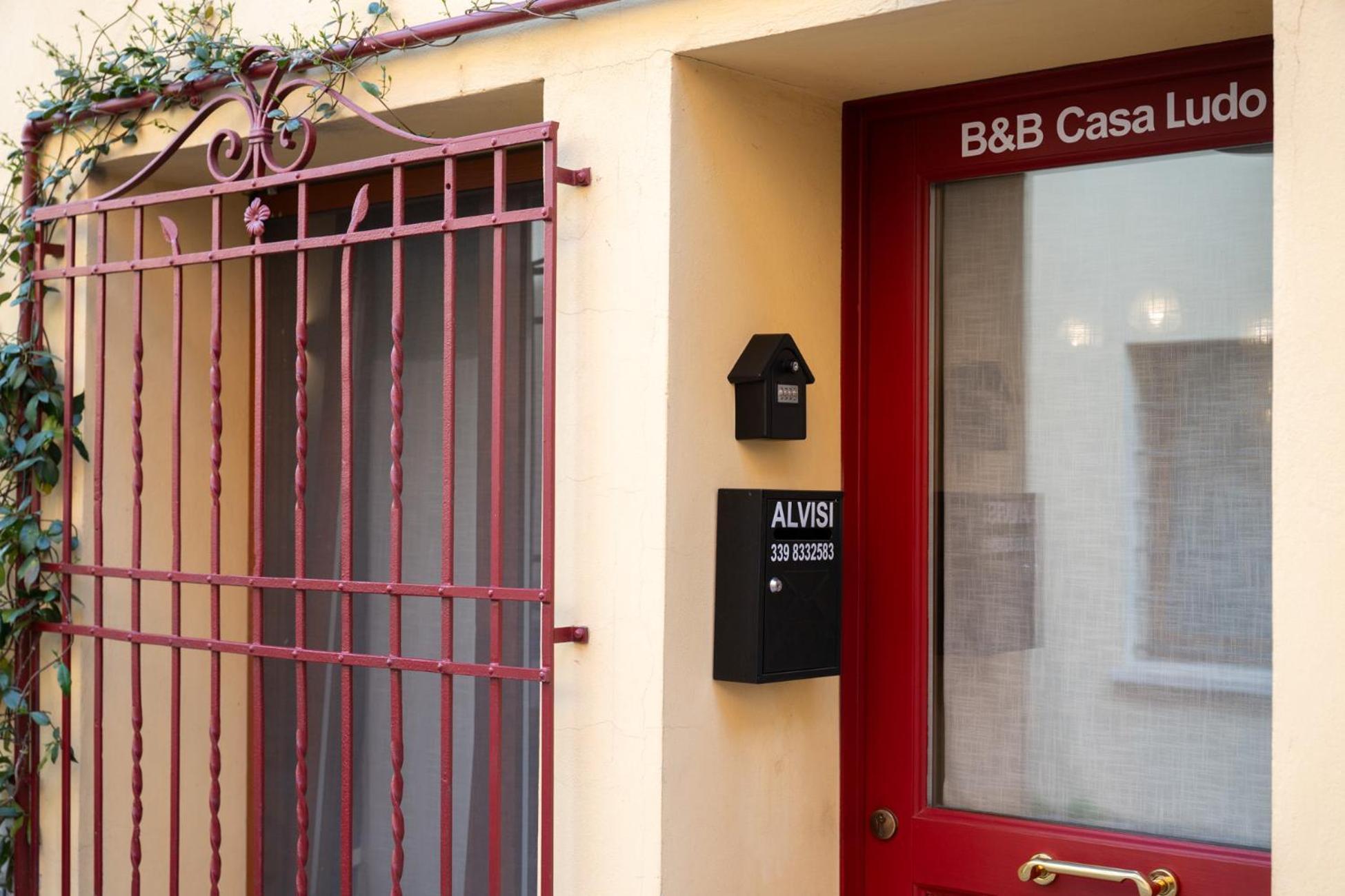 Bilocale Centro Storico Cesena Casa Ludo Apartment ภายนอก รูปภาพ